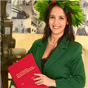 Dottoressa in Beni culturali e spettacolo offre lezioni per liceo e università di storia dell'arte, storia, storia del cinema e letteratura italiana